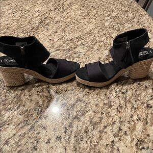 Toms, Majorca Platform Sandals , size 11